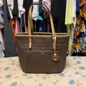 Michael Kors purse